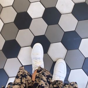 Meet your Posher, Mara